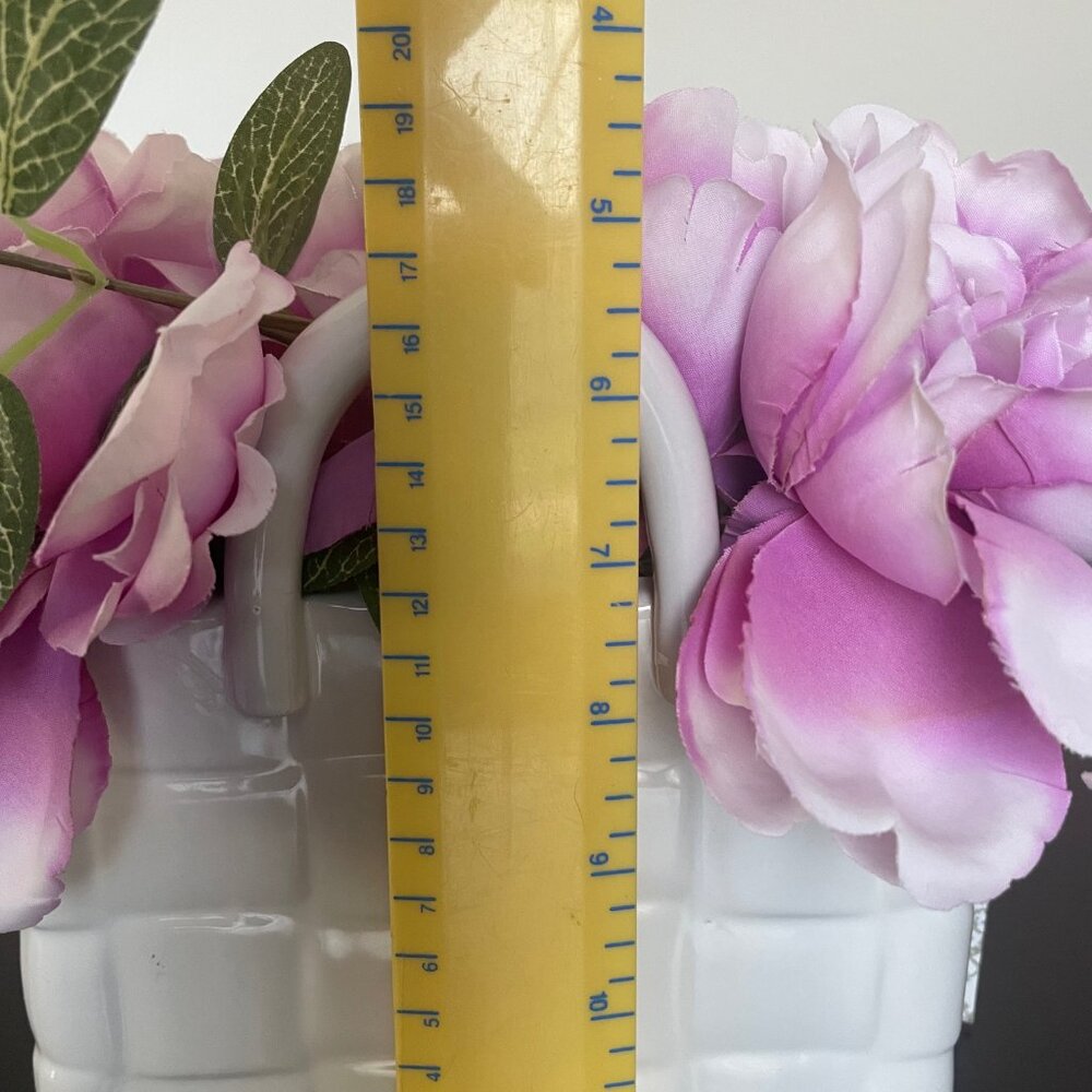 Laura Ashley Faux Flower Arrangements - Picture 6 of 7